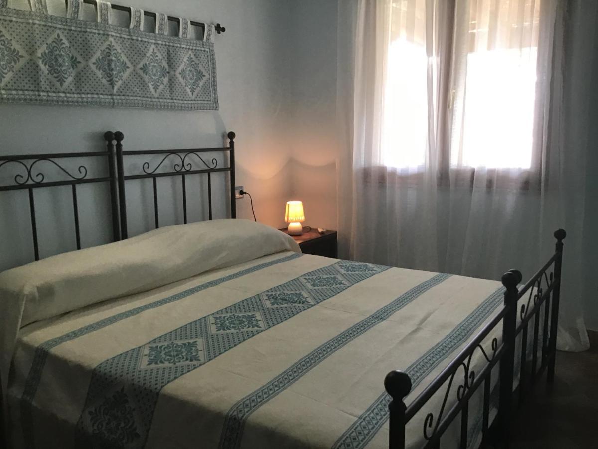 Donna Violante Porto Corallo Affittacamere ヴィッラプッツ エクステリア 写真